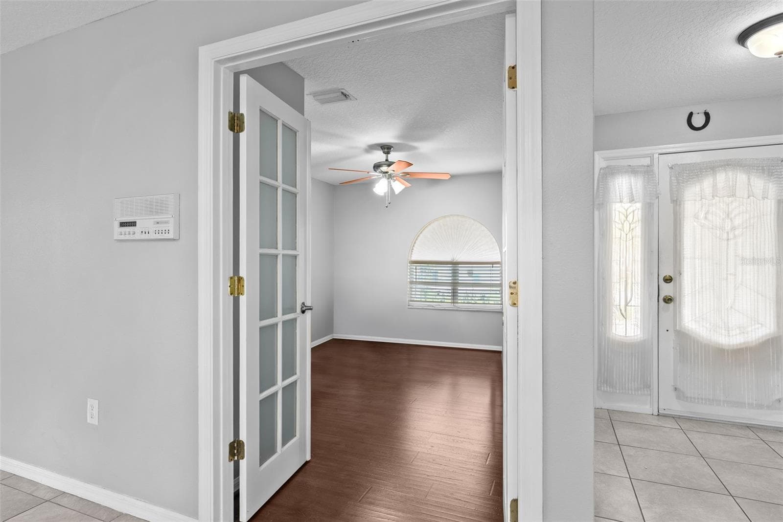 virtual stage - 7466 APACHE TRL, SPRING HILL