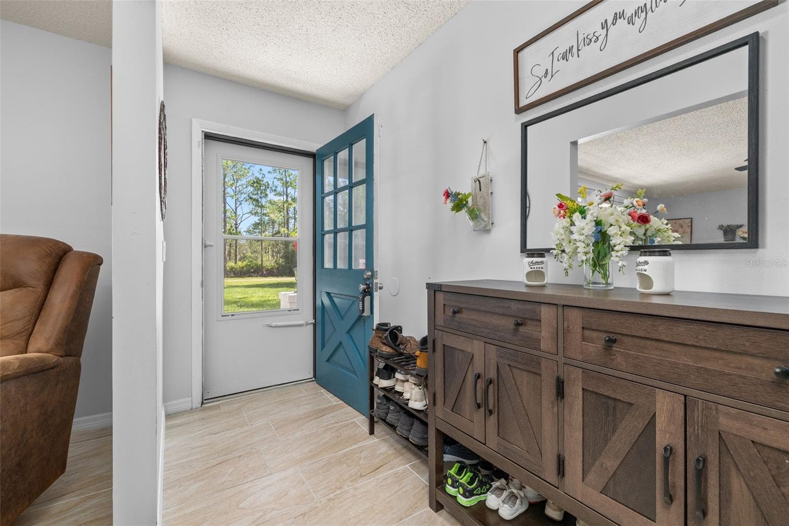 Single Family Residence at 3931 GAILLARDIA DR, INDIAN LAKE ESTATES, photo 5 of 93