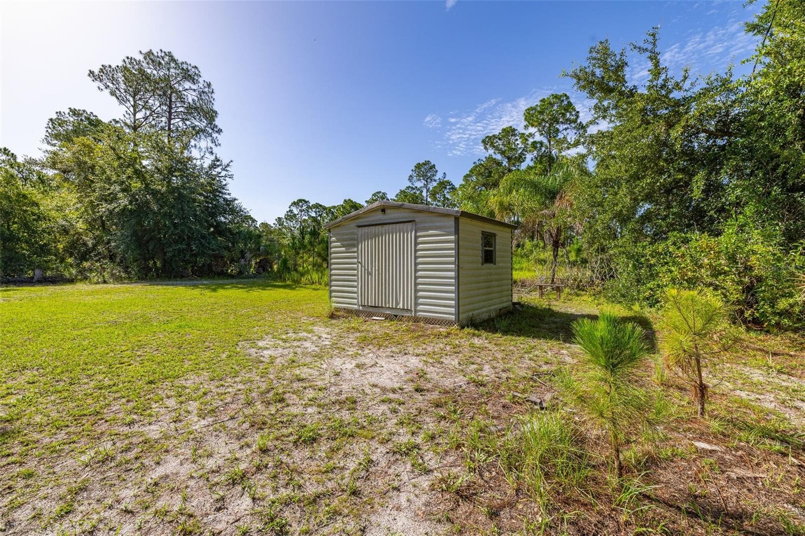 Single Family Residence at 3931 GAILLARDIA DR, INDIAN LAKE ESTATES, photo 42 of 93
