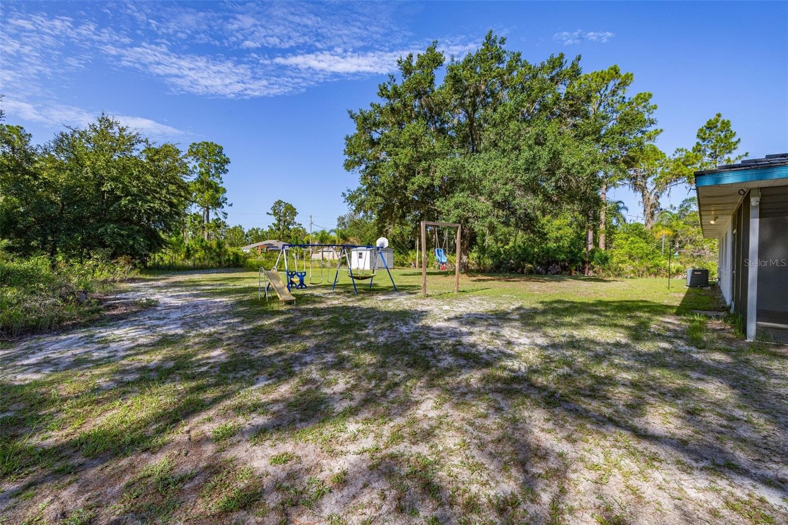 Single Family Residence at 3931 GAILLARDIA DR, INDIAN LAKE ESTATES, photo 45 of 93