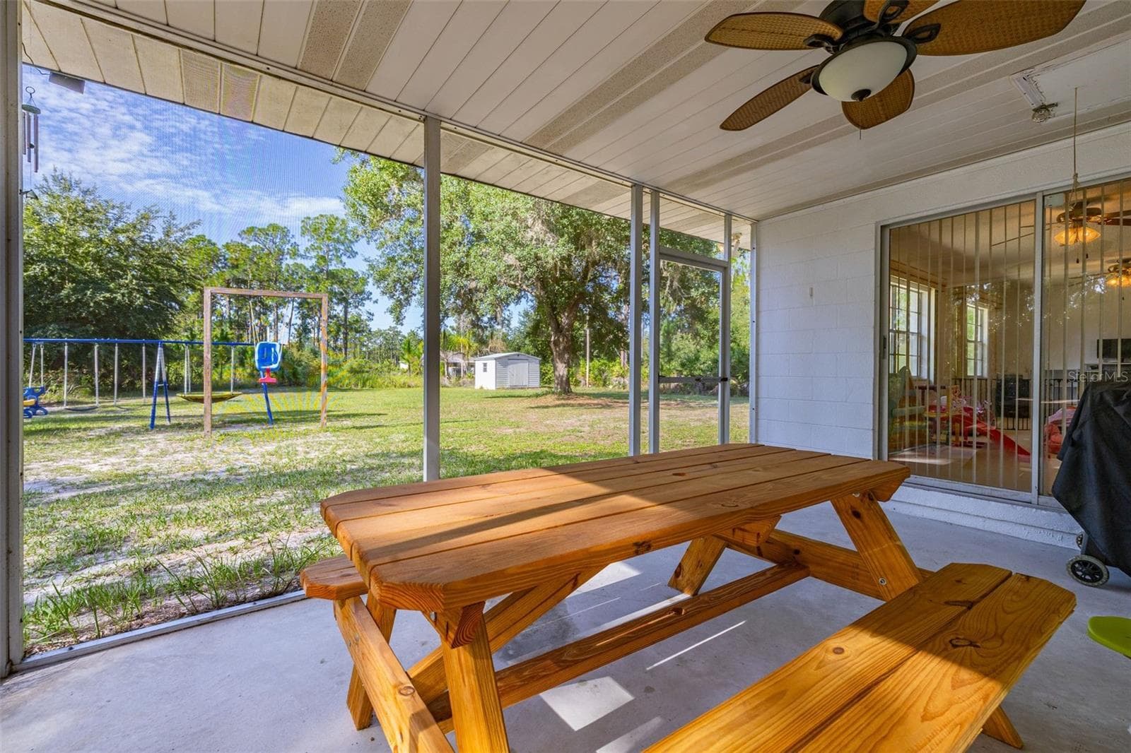 Single Family Residence at 3931 GAILLARDIA DR, INDIAN LAKE ESTATES, photo 48 of 93