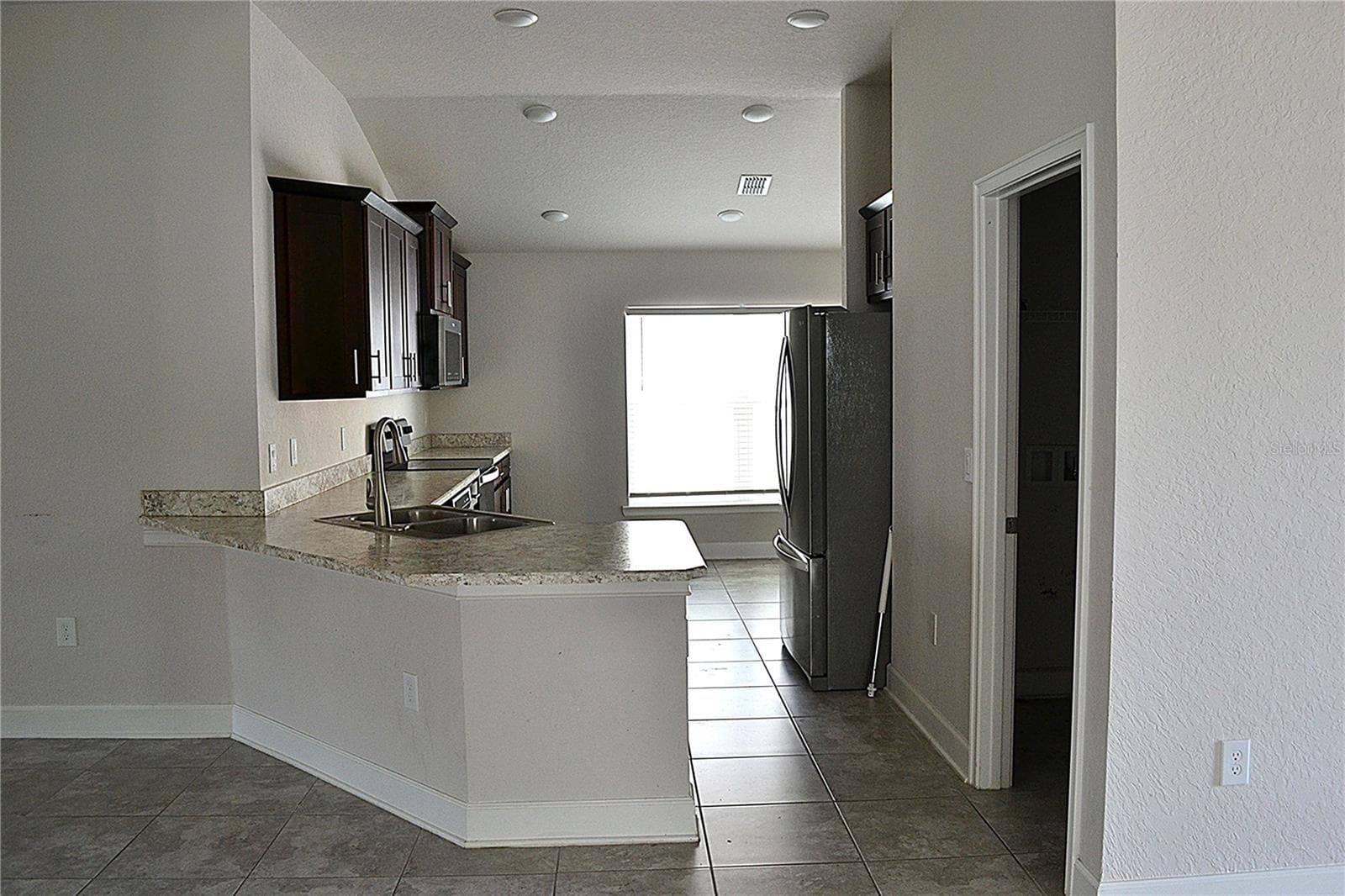 Single Family Residence at 284 CITRUS POINTE DR, HAINES CITY, photo 12 of 27