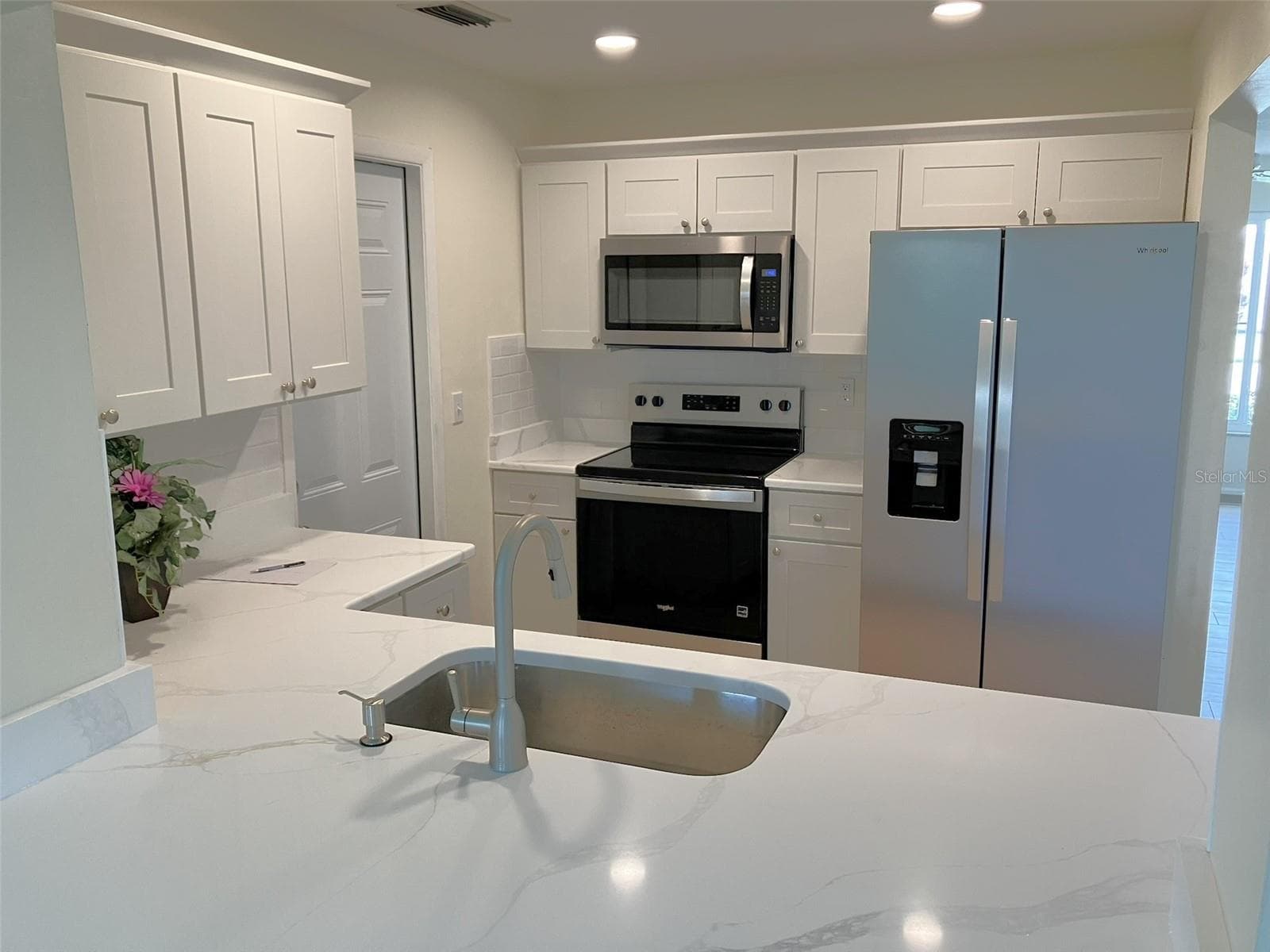 Condominium at 10186 45TH WAY N, PINELLAS PARK, photo 4 of 27