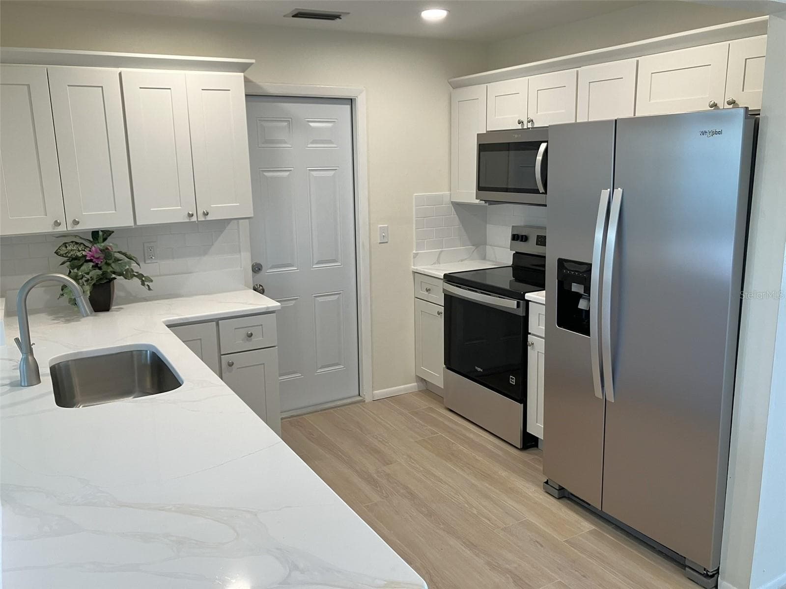 Condominium at 10186 45TH WAY N, PINELLAS PARK, photo 7 of 27