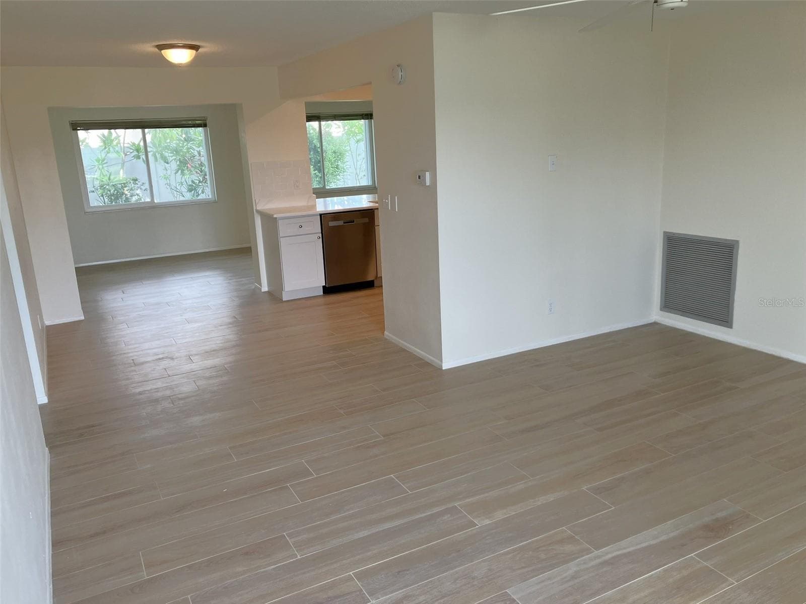 Living Room - 10186 45TH WAY N, PINELLAS PARK
