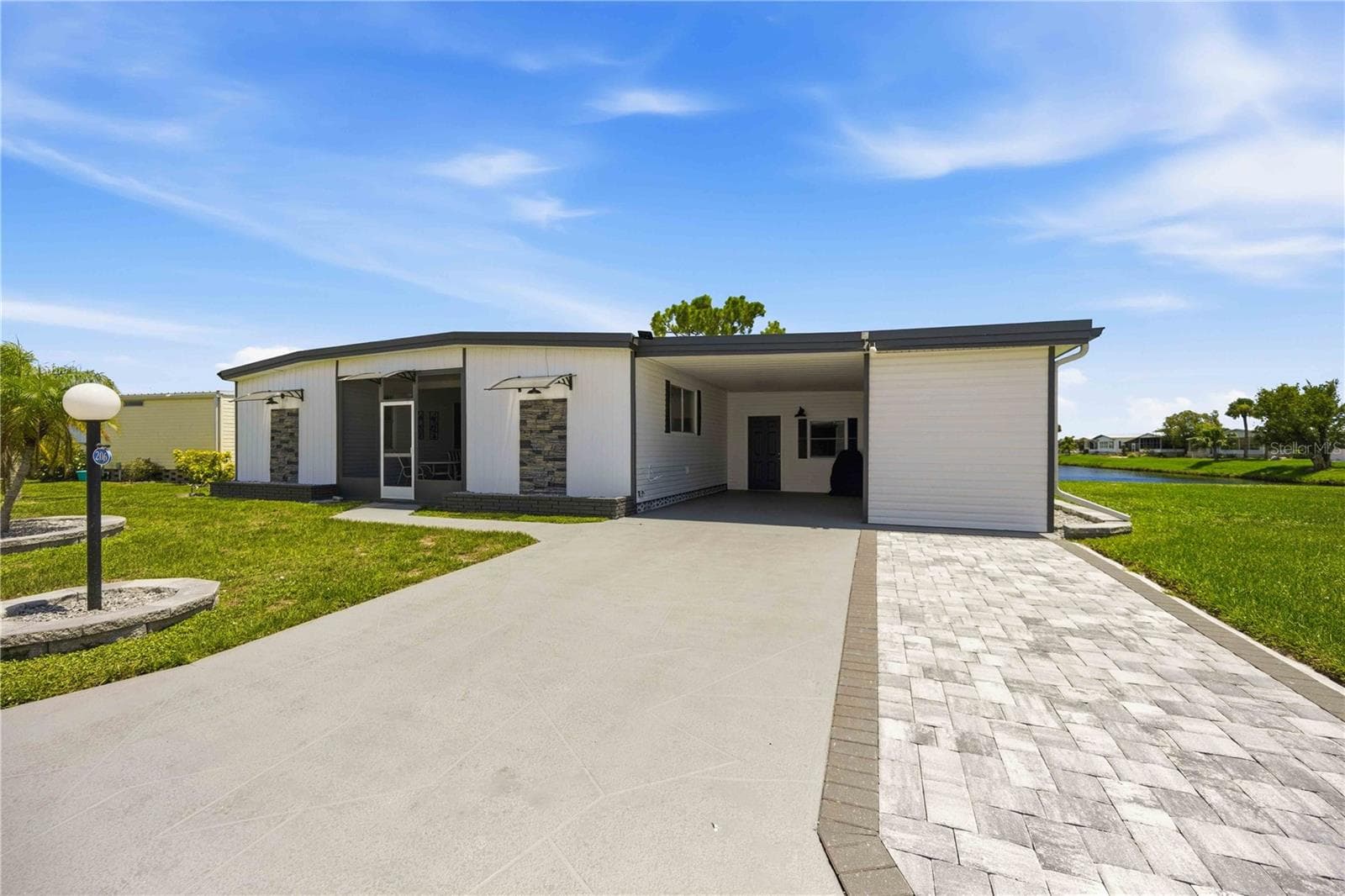 Manufactured Home at 206 TORTOLA WAY, NORTH PORT, photo 3 of 68