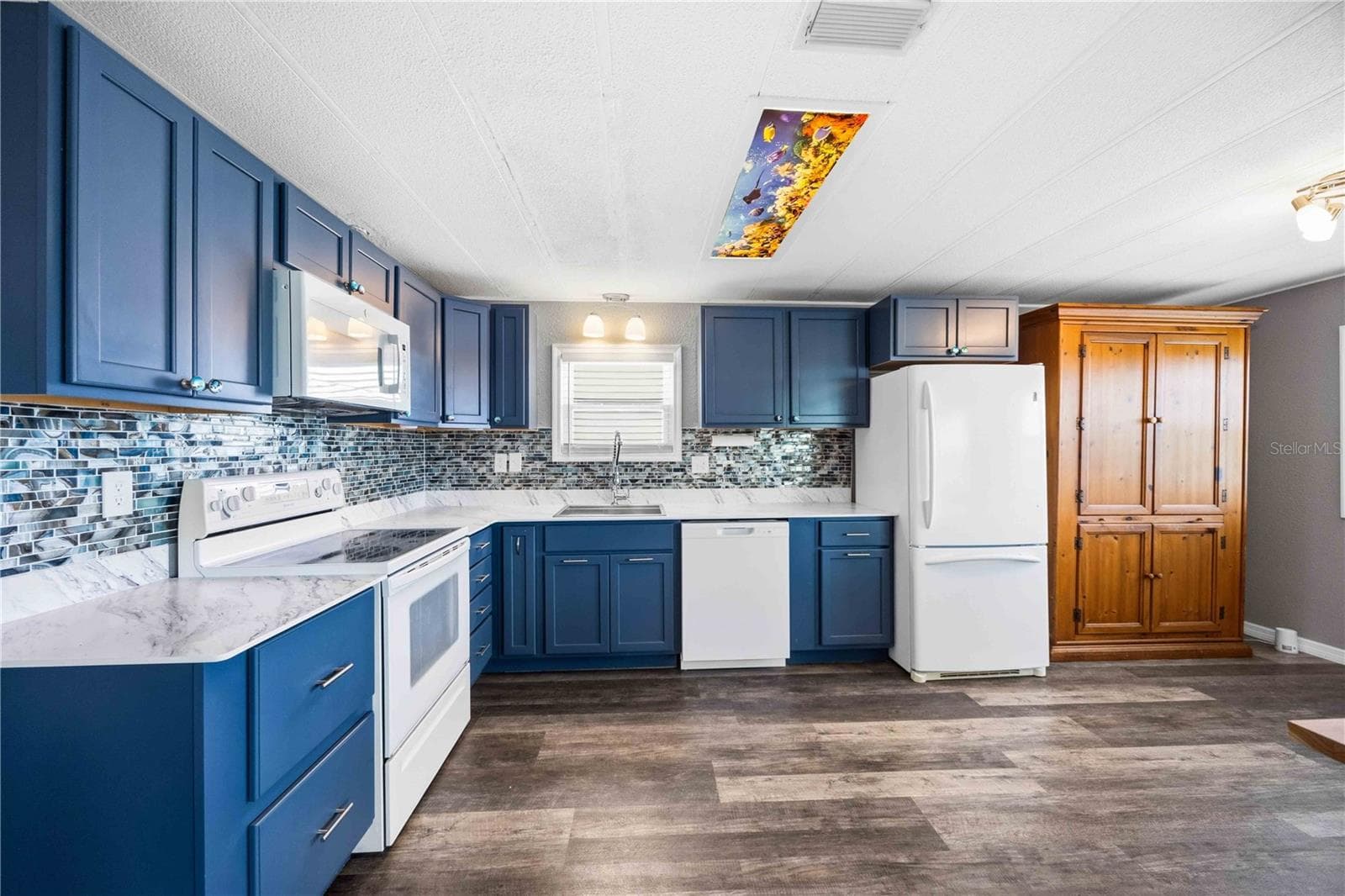 Manufactured Home at 206 TORTOLA WAY, NORTH PORT, photo 18 of 68