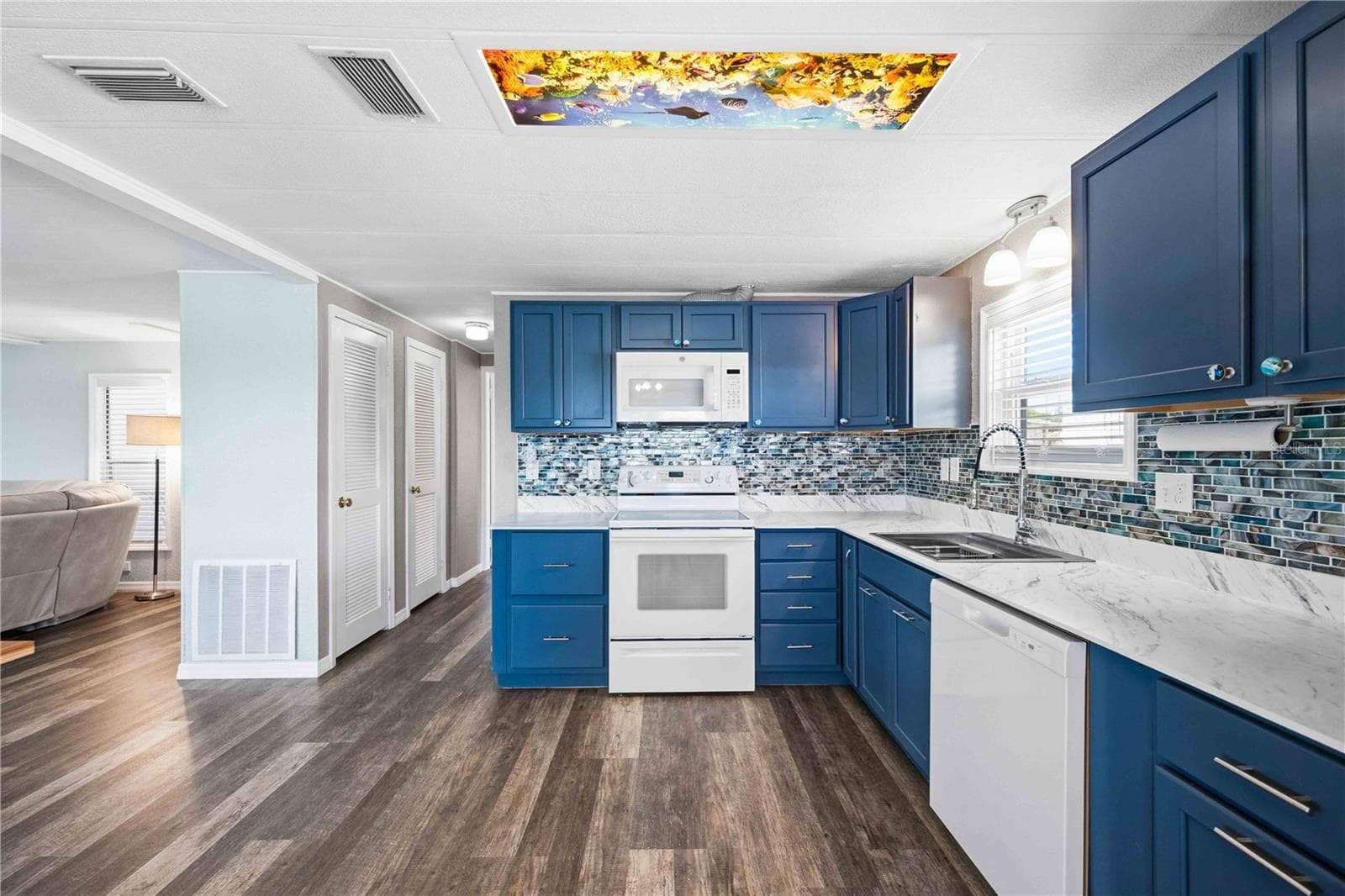 Manufactured Home at 206 TORTOLA WAY, NORTH PORT, photo 19 of 68
