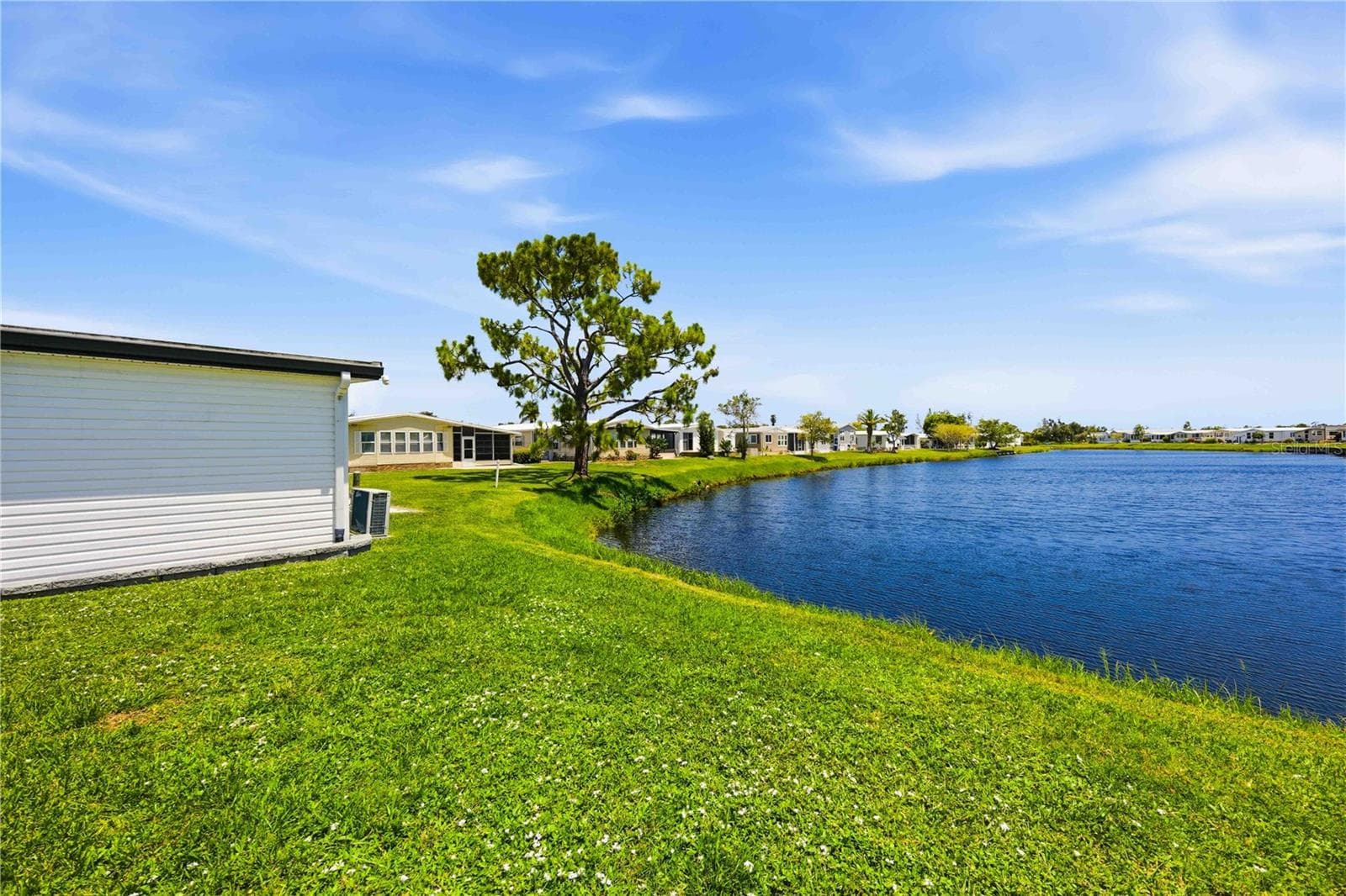 Manufactured Home at 206 TORTOLA WAY, NORTH PORT, photo 40 of 68