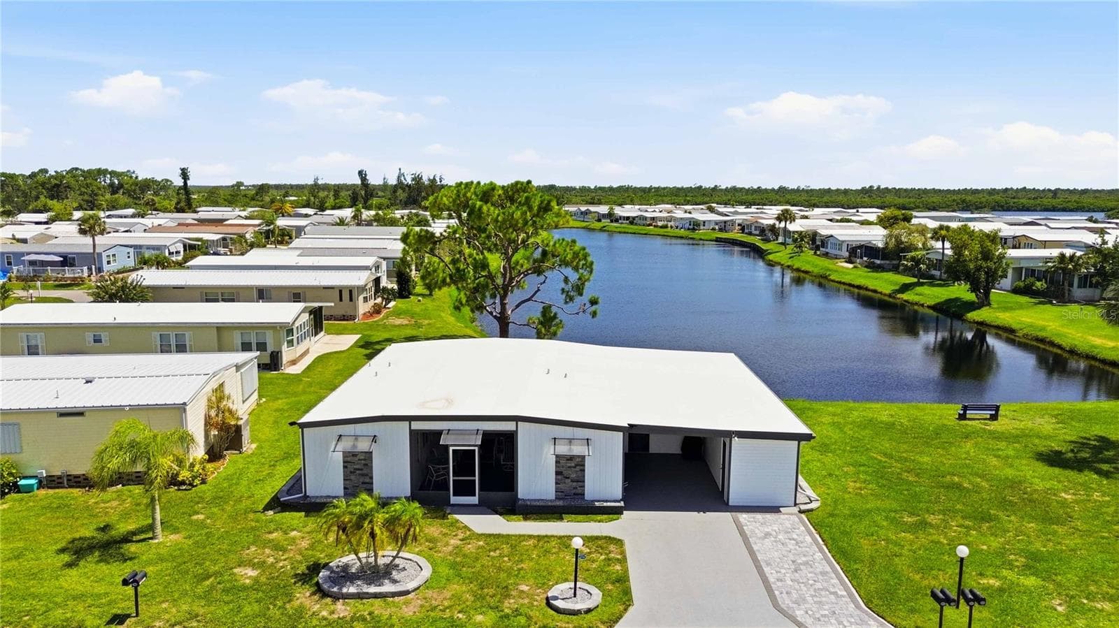 Manufactured Home at 206 TORTOLA WAY, NORTH PORT, photo 44 of 68
