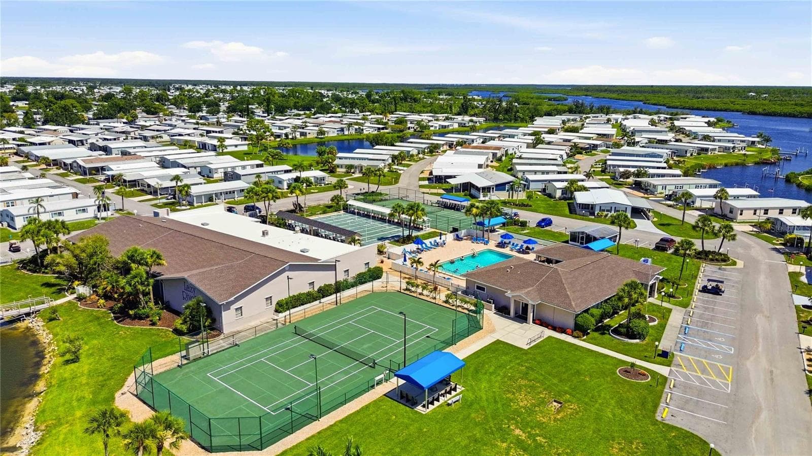 Manufactured Home at 206 TORTOLA WAY, NORTH PORT, photo 58 of 68