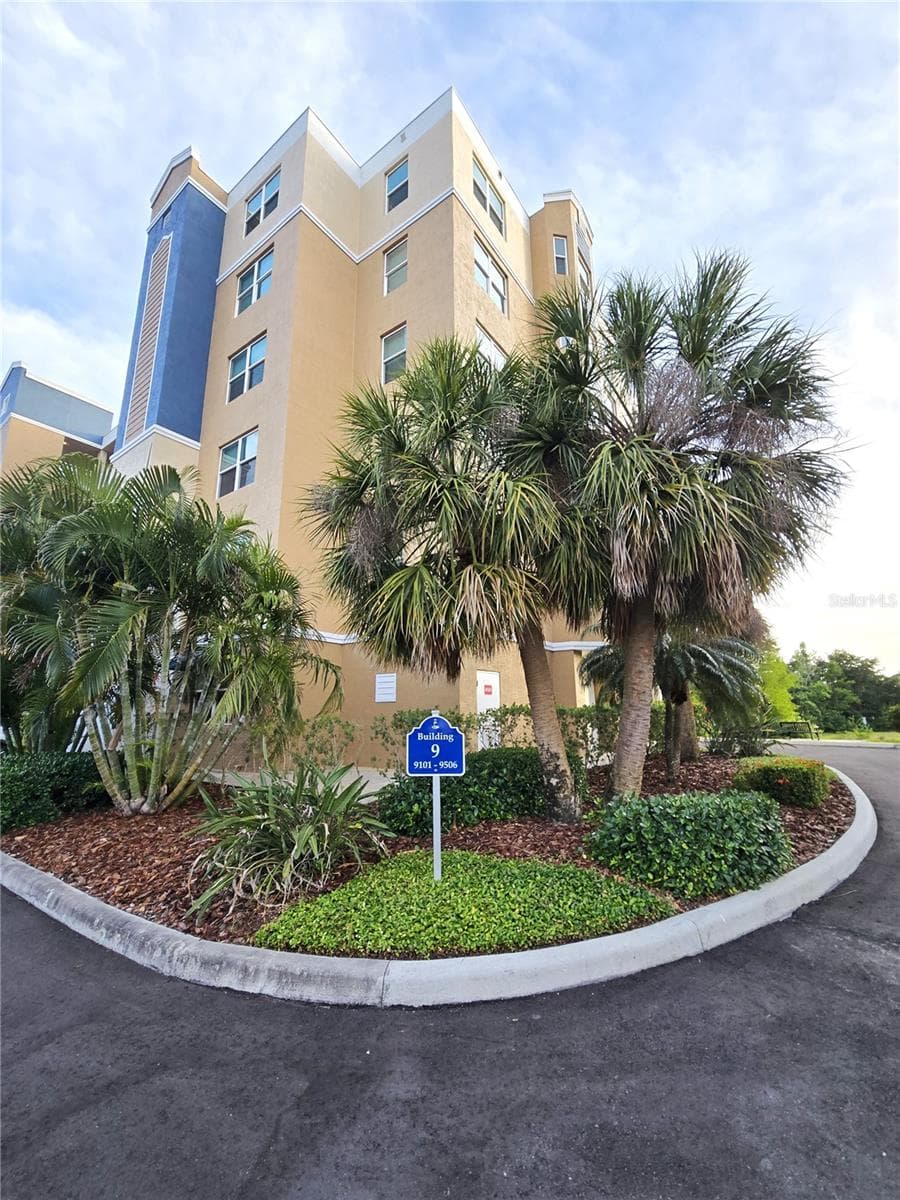 Condominium at 960 STARKEY RD #9206, LARGO, photo 70 of 79