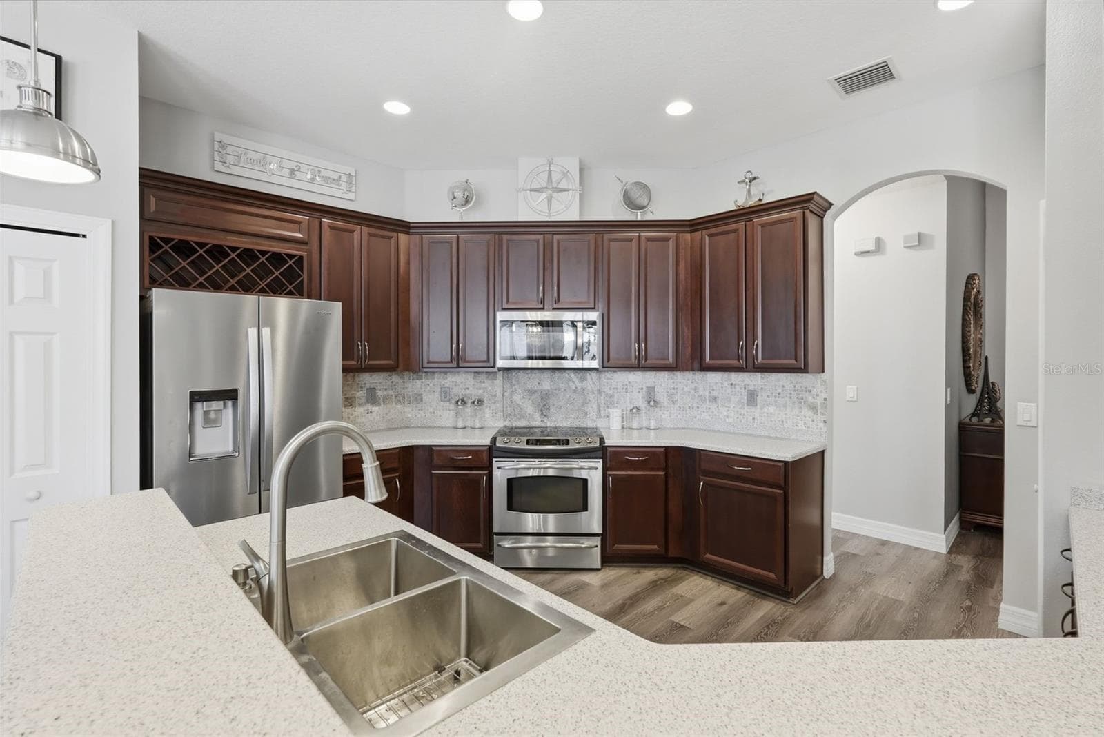 Single Family Residence at 12903 DRAKEFIELD DR, SPRING HILL, photo 19 of 59