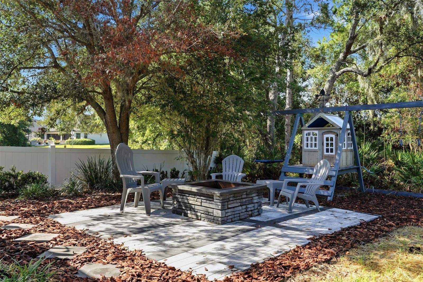 Playground and inground trampoline - 12903 DRAKEFIELD DR, SPRING HILL