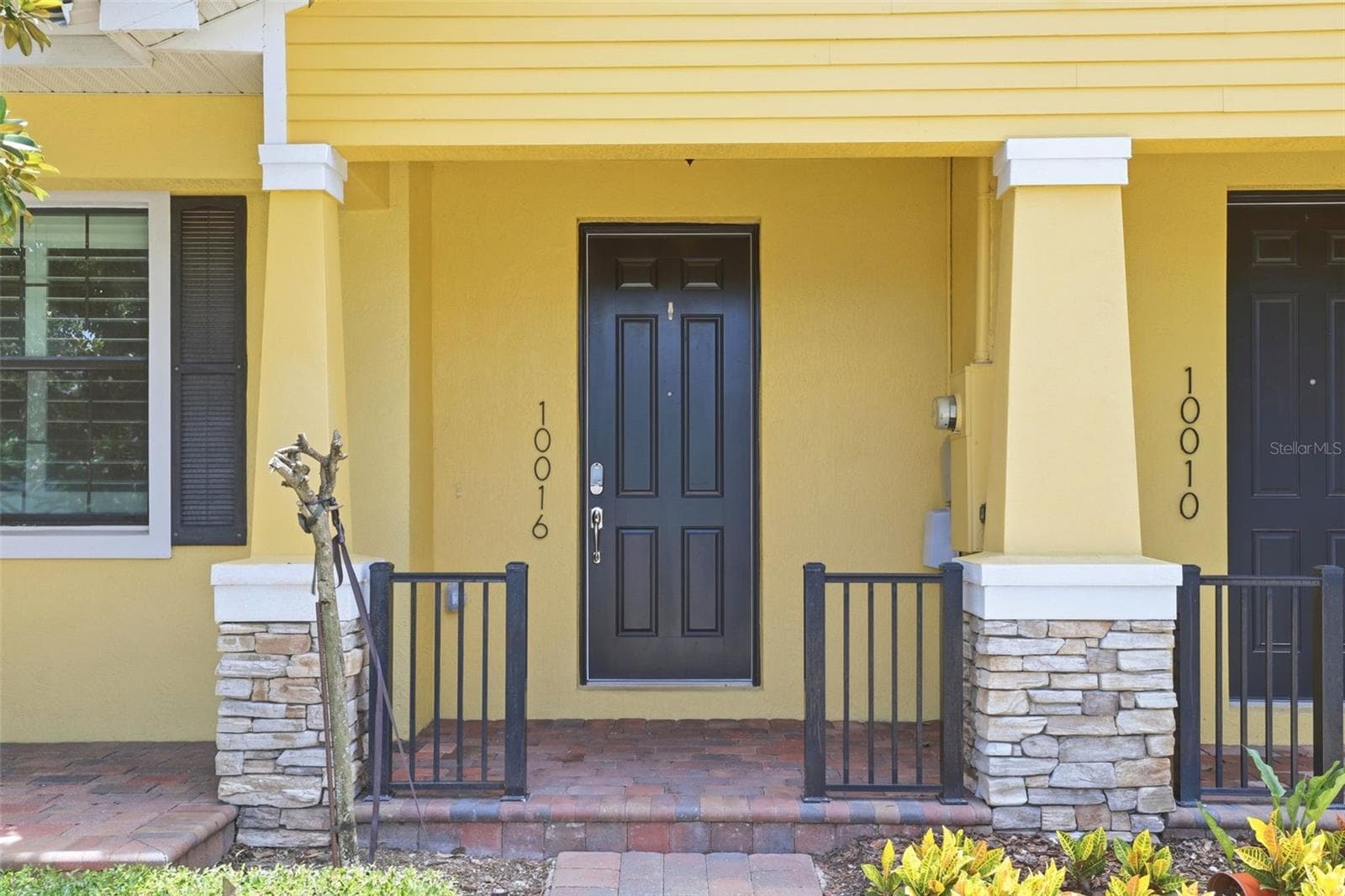 Townhouse at 10016 EAGLE CREEK CENTER BLVD, ORLANDO, photo 2 of 53