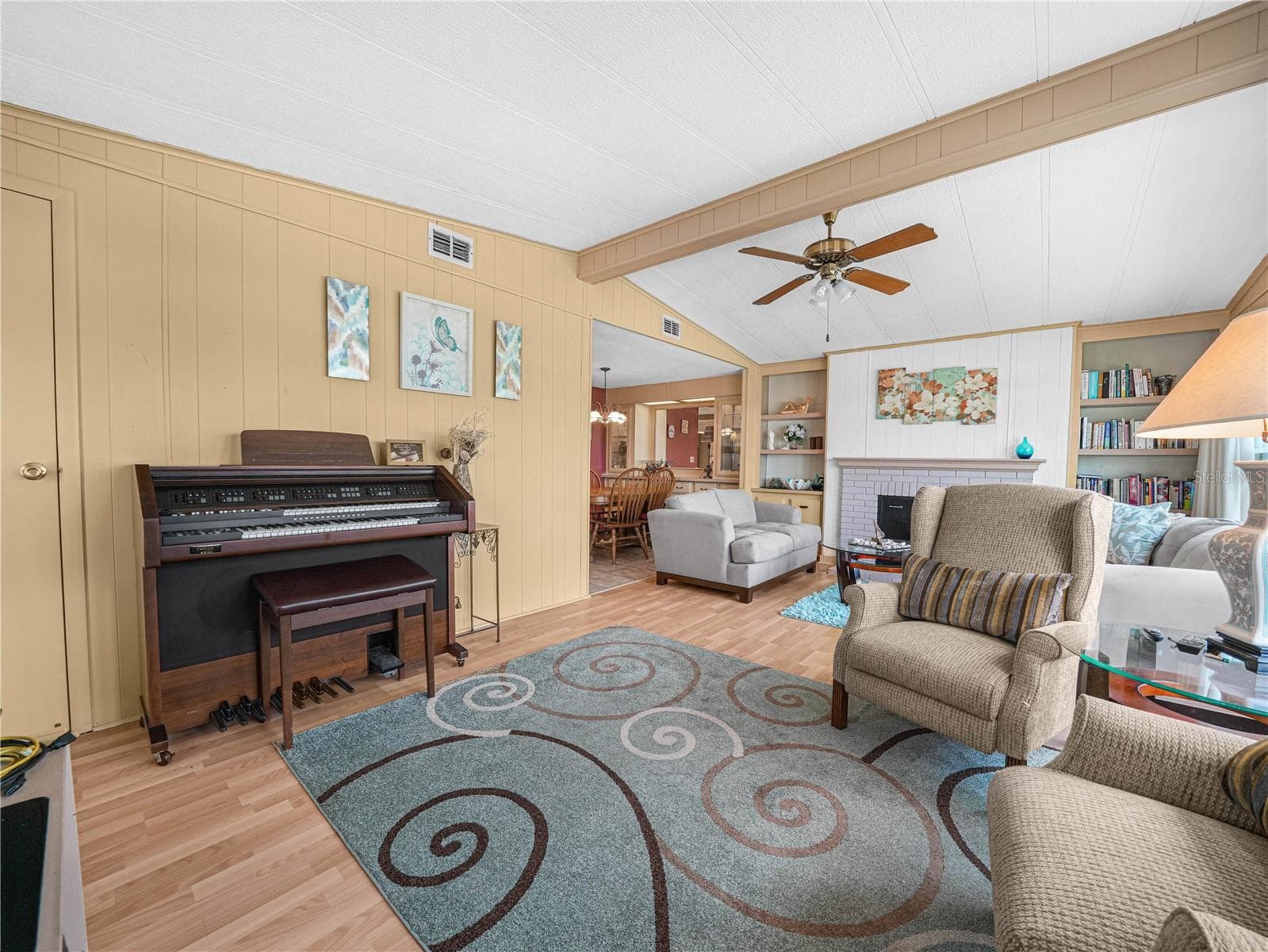 Fireplae - 1632 FOXWAY DR, LAKELAND