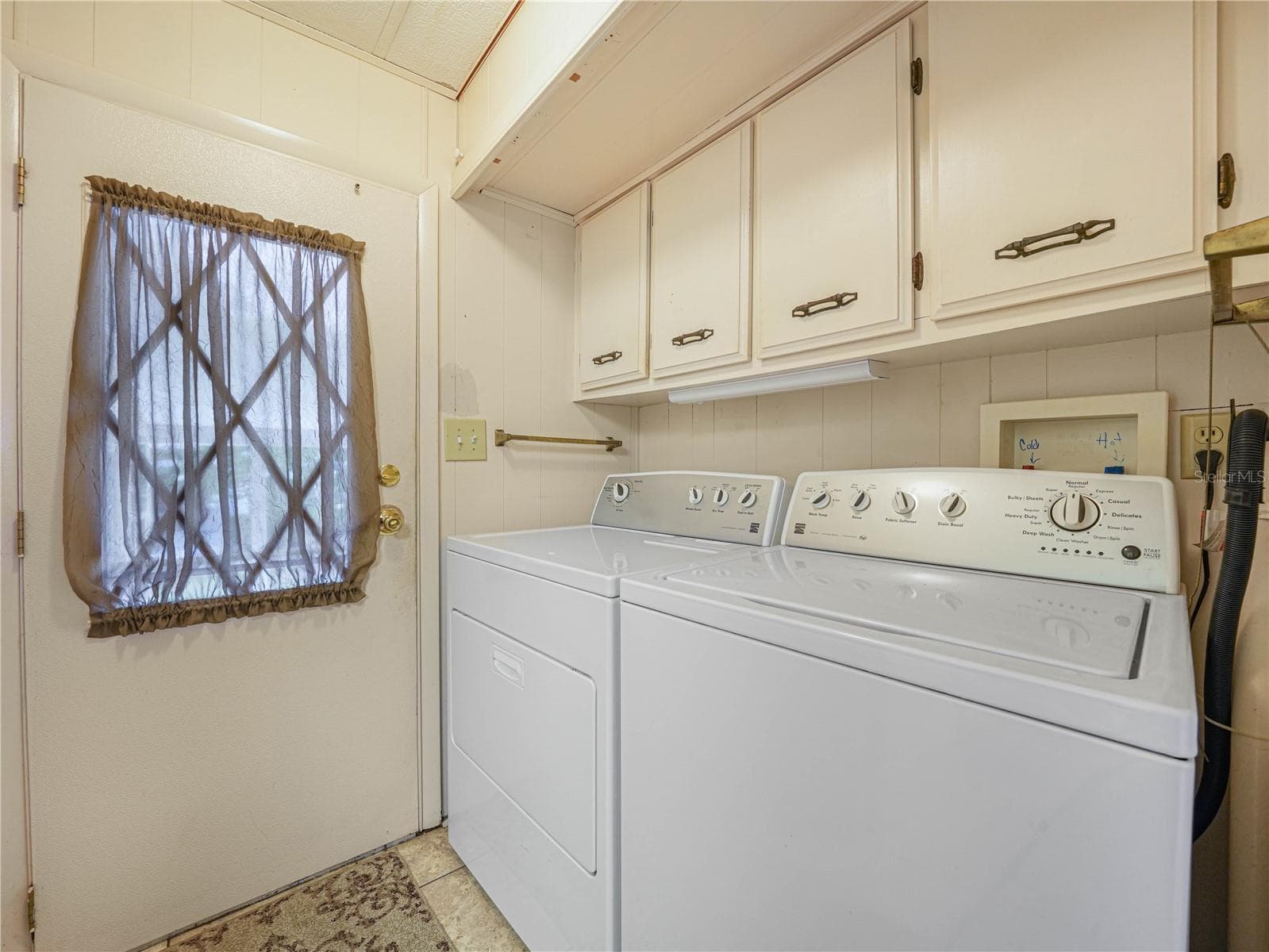 Inside Laundry Room - 1632 FOXWAY DR, LAKELAND