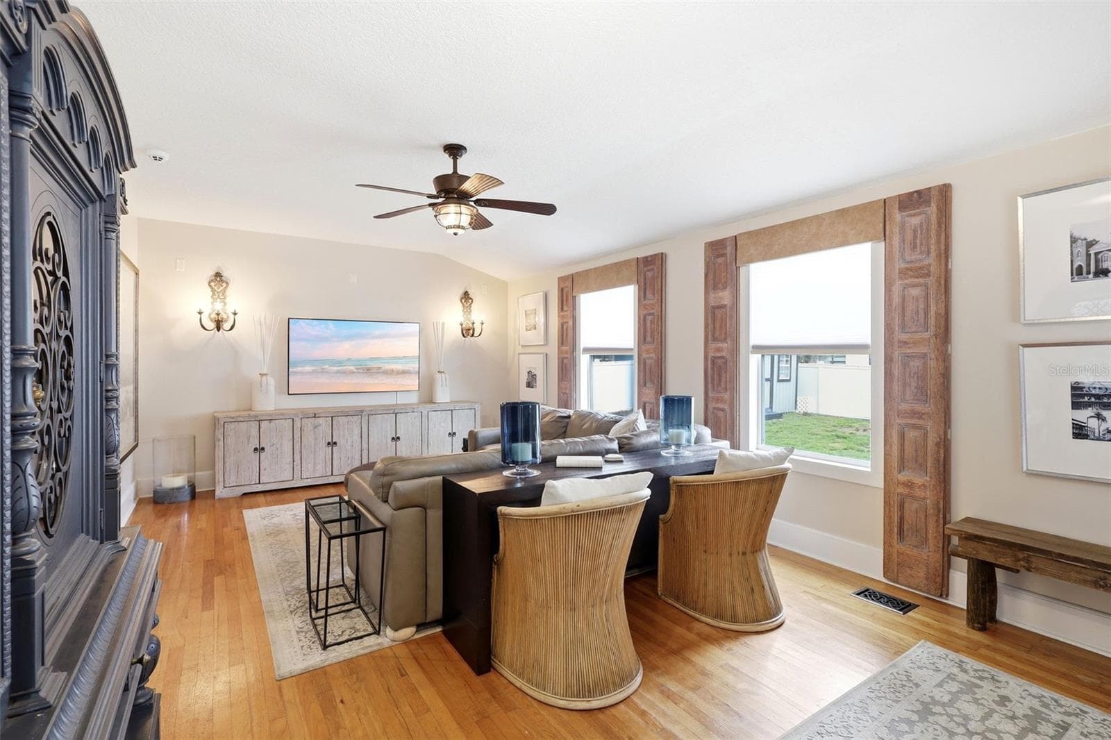 Main floor family room - 47 DAVIS AVE, UMATILLA