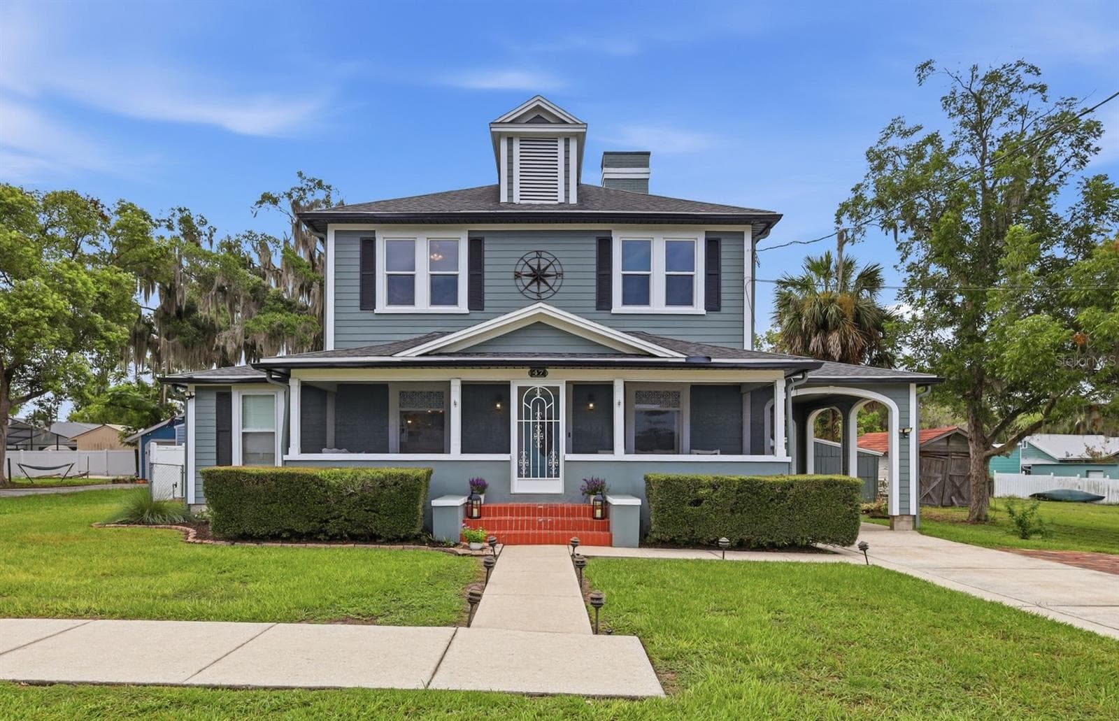Welcome home! - 47 DAVIS AVE, UMATILLA