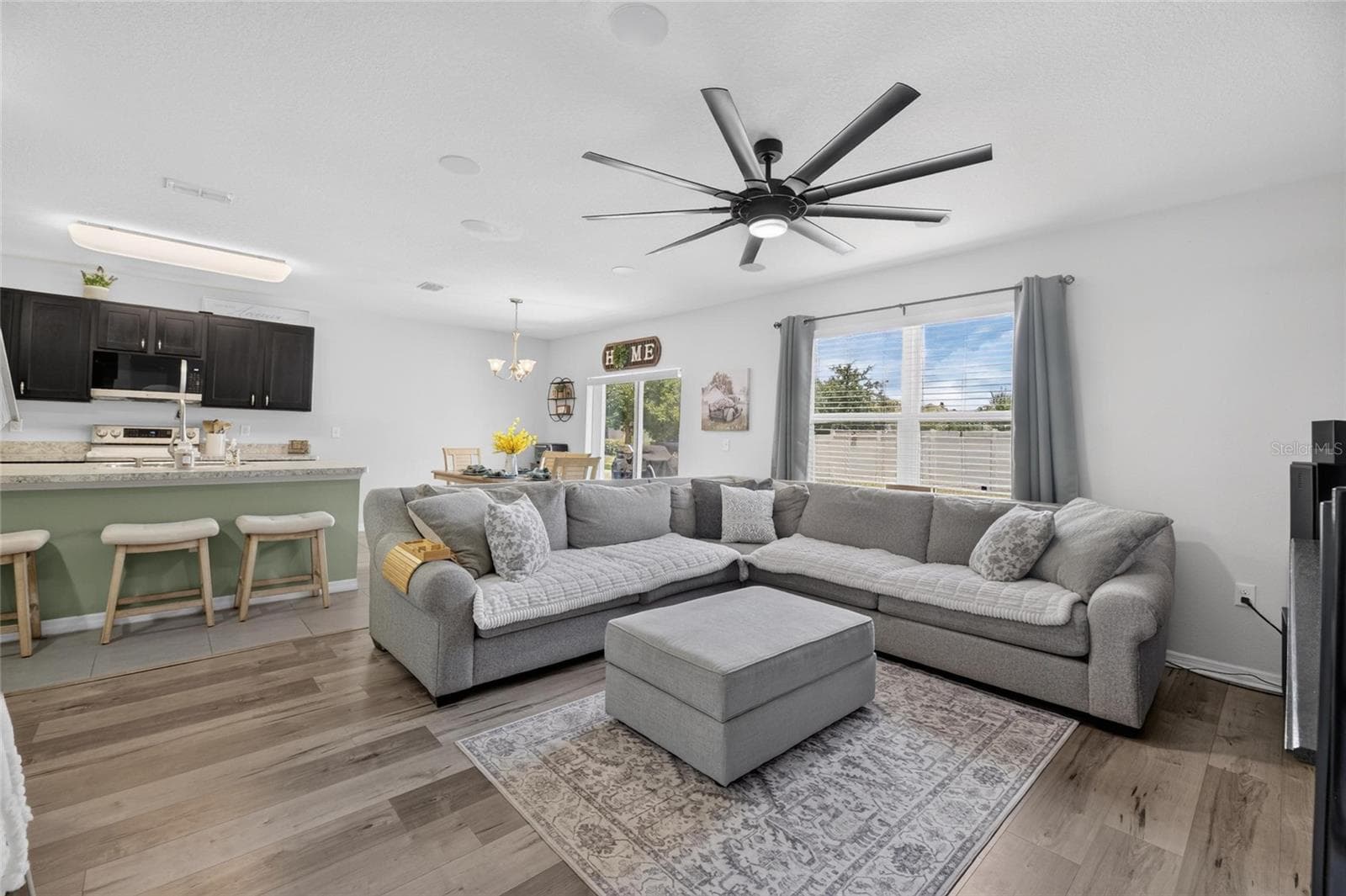 Living Room/Kitchen/Dining - 8115 HARWICH PORT LN, GIBSONTON