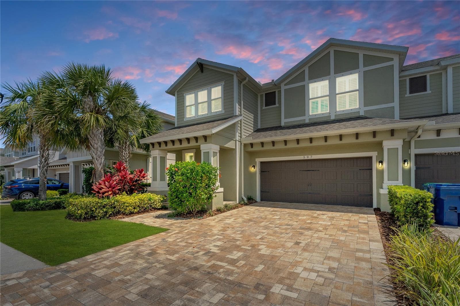 597 OZONA VILLAGE DR