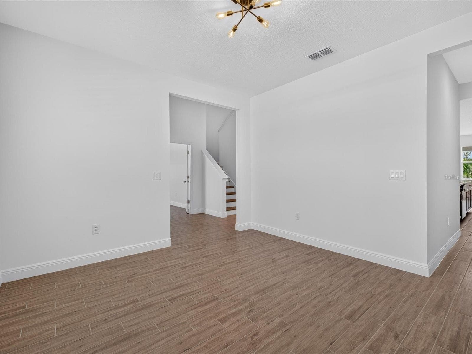 Single Family Residence at 603 AVILA PL, HOWEY IN THE HILLS, photo 22 of 51