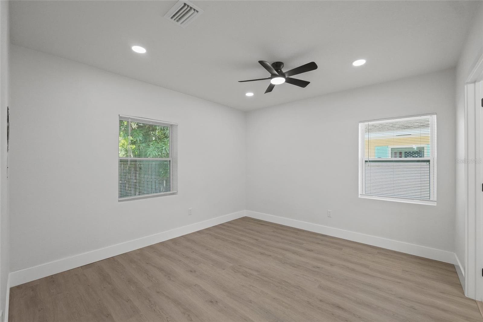 Single Family Residence at 412 20TH AVE W, PALMETTO, photo 16 of 41