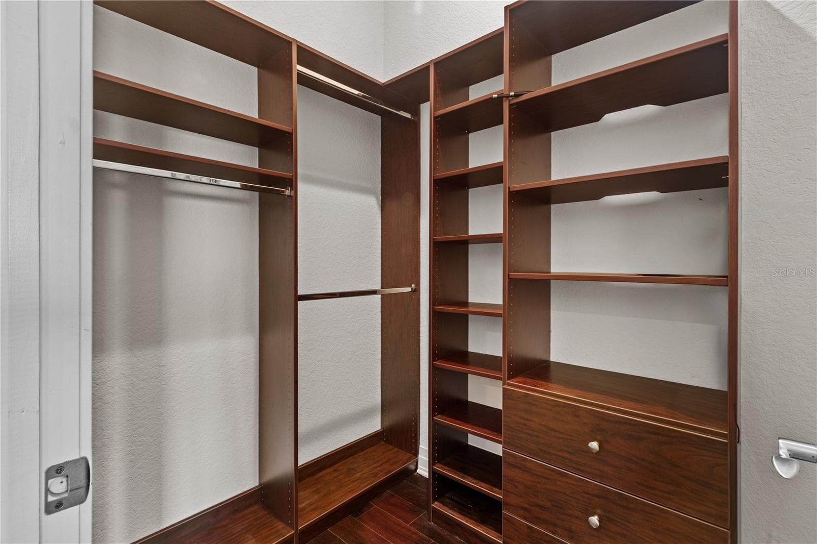 2nd Master Closet - 1008 PASEO DEL RIO NE, ST PETERSBURG