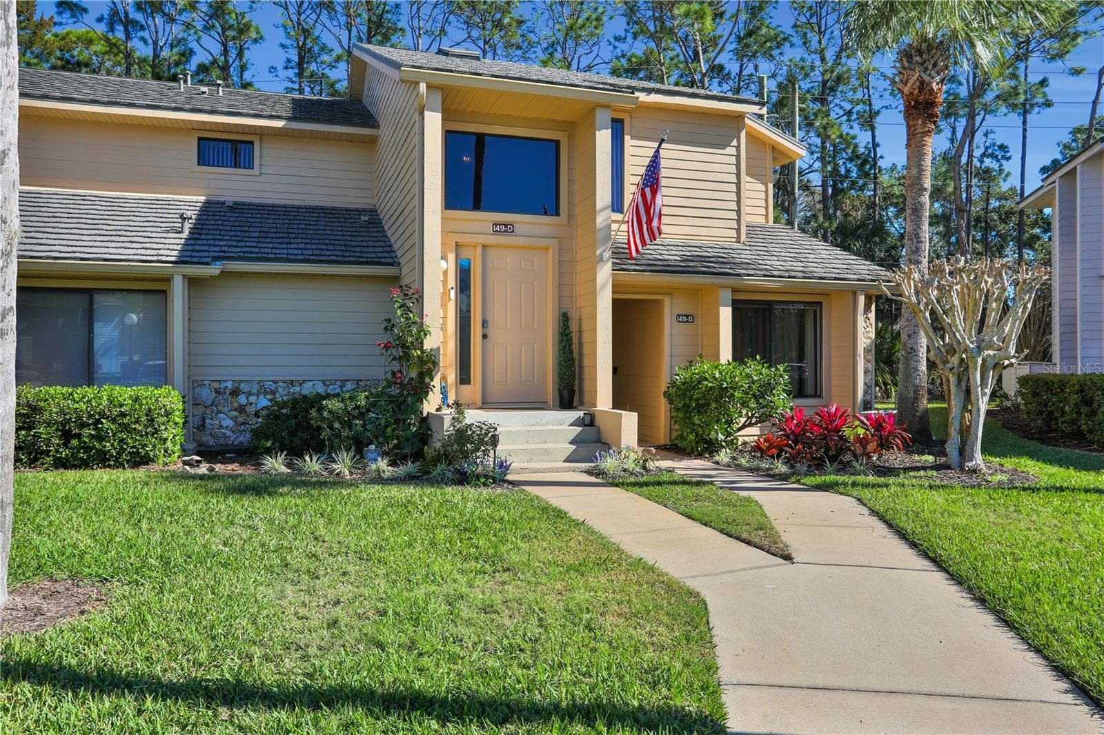 Condominium at 149 BLUE HERON DR #D, DAYTONA BEACH, photo 2 of 31