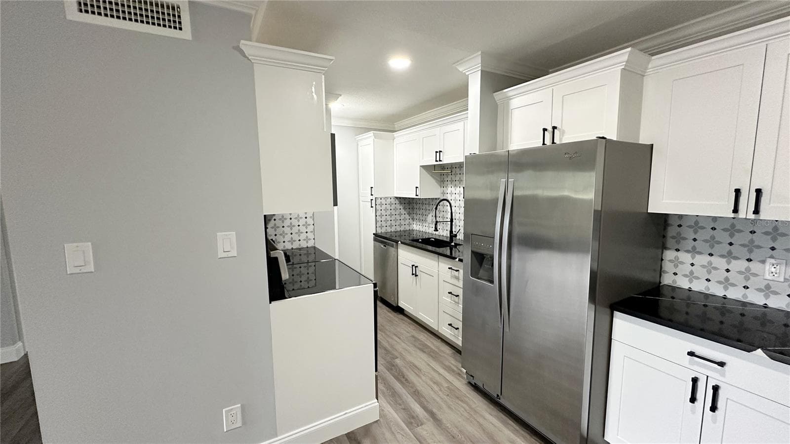 Kitchen - 285 WYMORE RD #105, ALTAMONTE SPRINGS