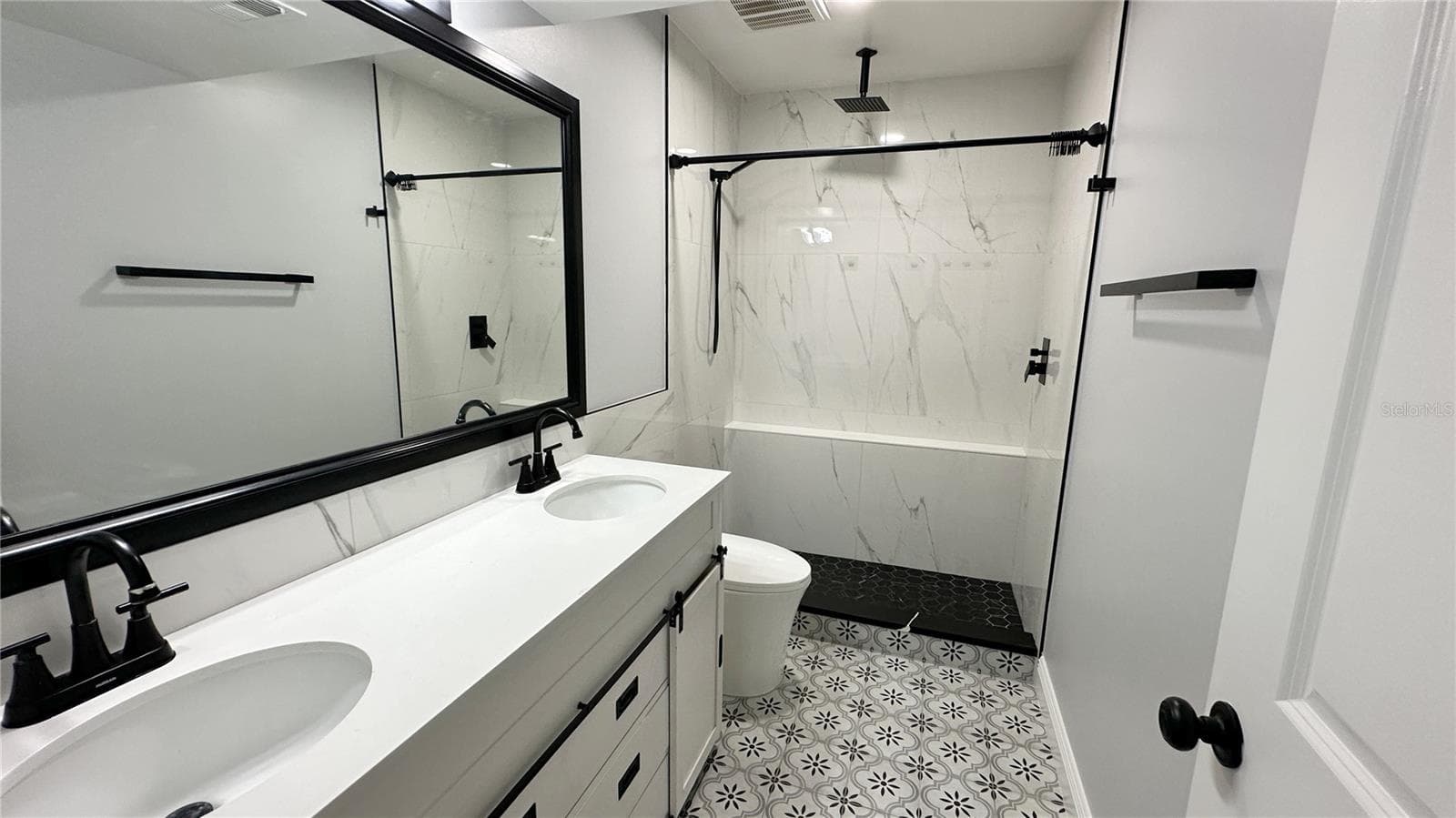 Bathroom - 285 WYMORE RD #105, ALTAMONTE SPRINGS