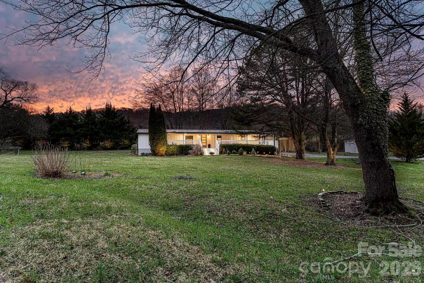 2 Shady Oak Lane