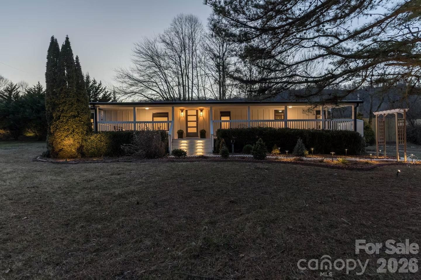 Single Family Residence at 2 Shady Oak Lane, Arden, photo 37 of 51