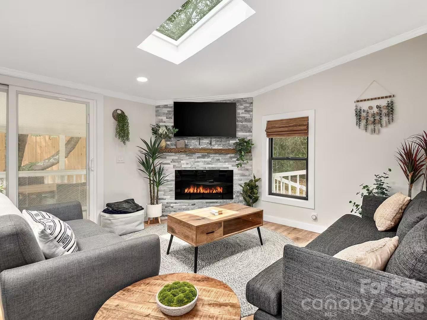 Single Family Residence at 2 Shady Oak Lane, Arden, photo 39 of 51