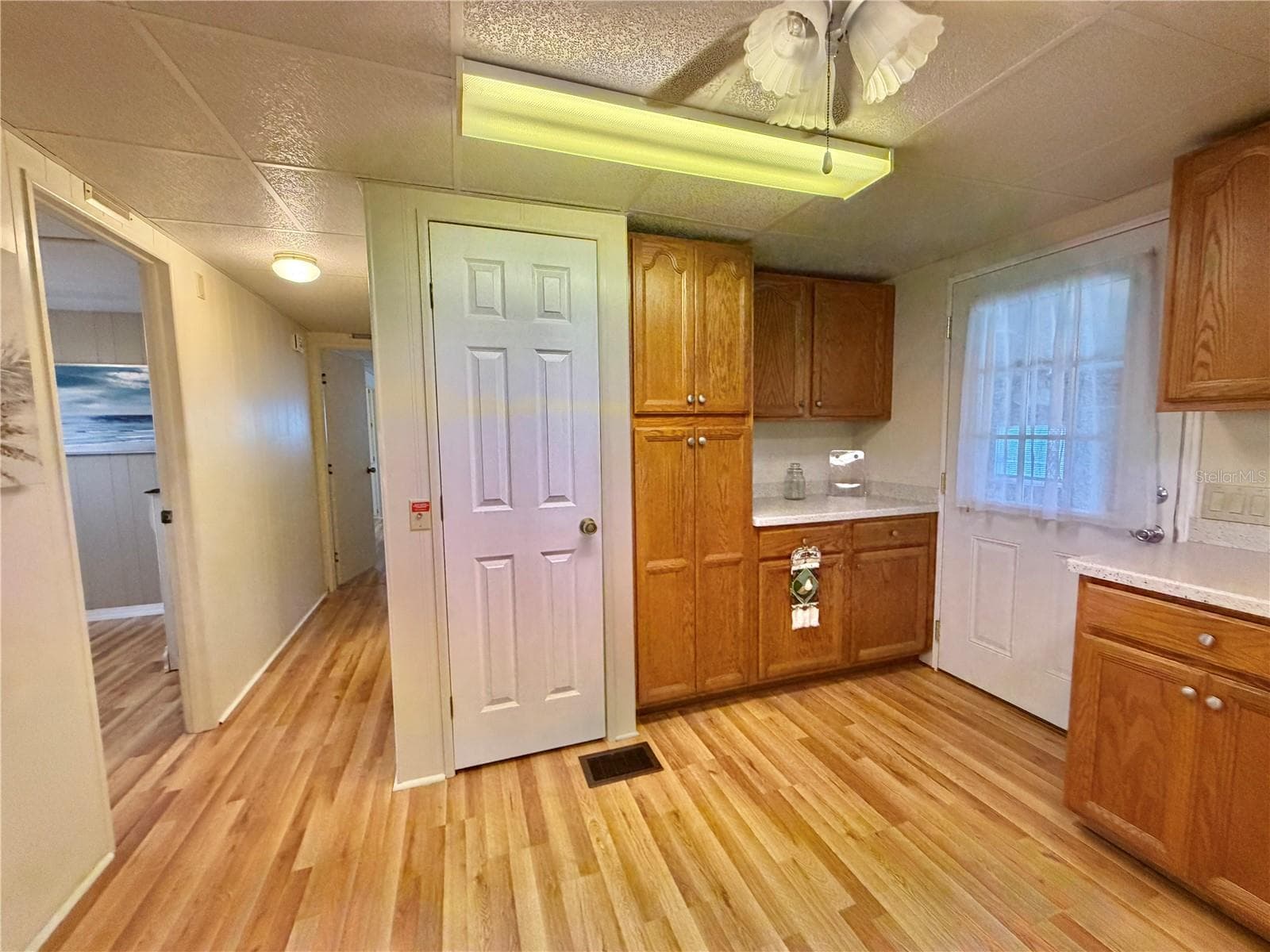 Mobile Home at 115 GARDENIA WAY, LEESBURG, photo 25 of 70