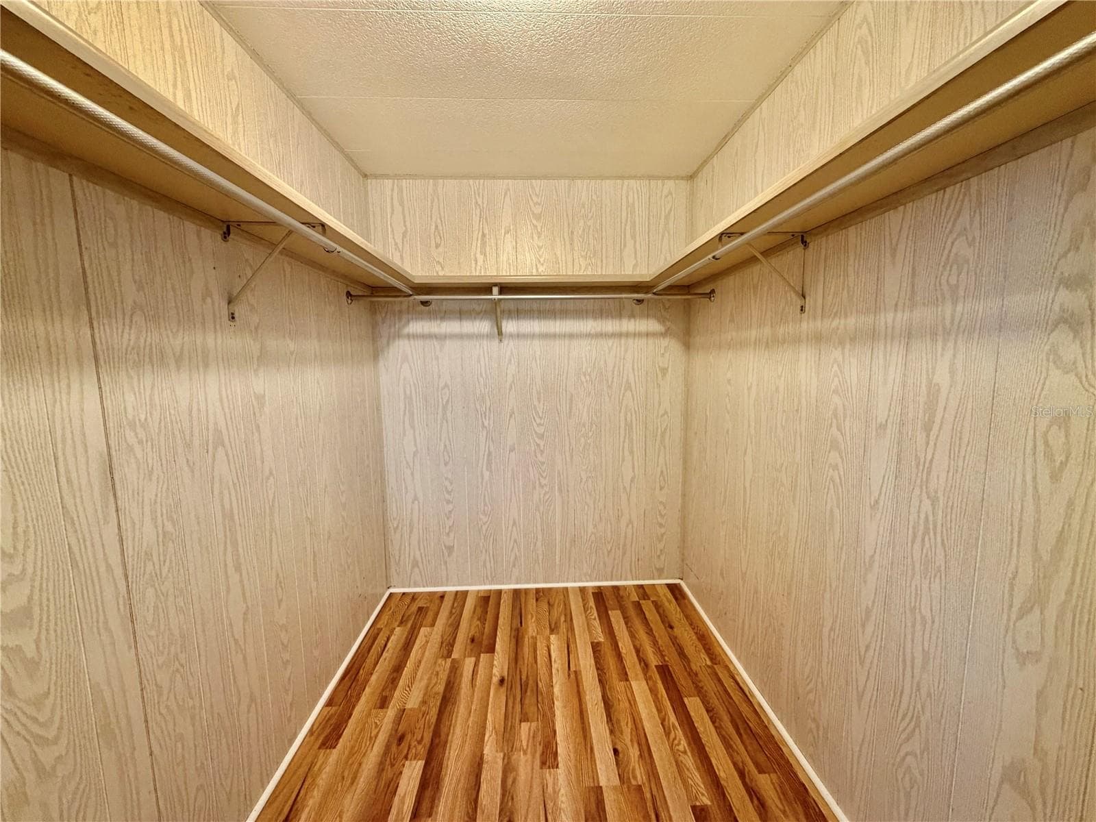 Mobile Home at 115 GARDENIA WAY, LEESBURG, photo 47 of 70
