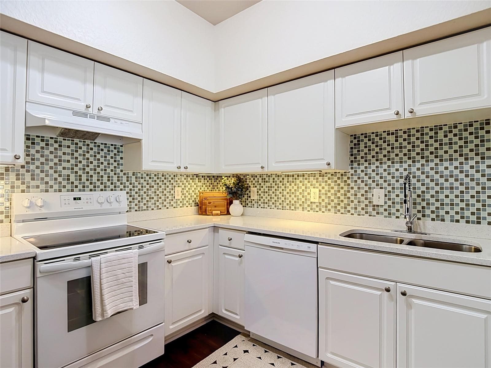 Condominium at 501 S MOODY AVE #1139B, TAMPA, photo 4 of 22