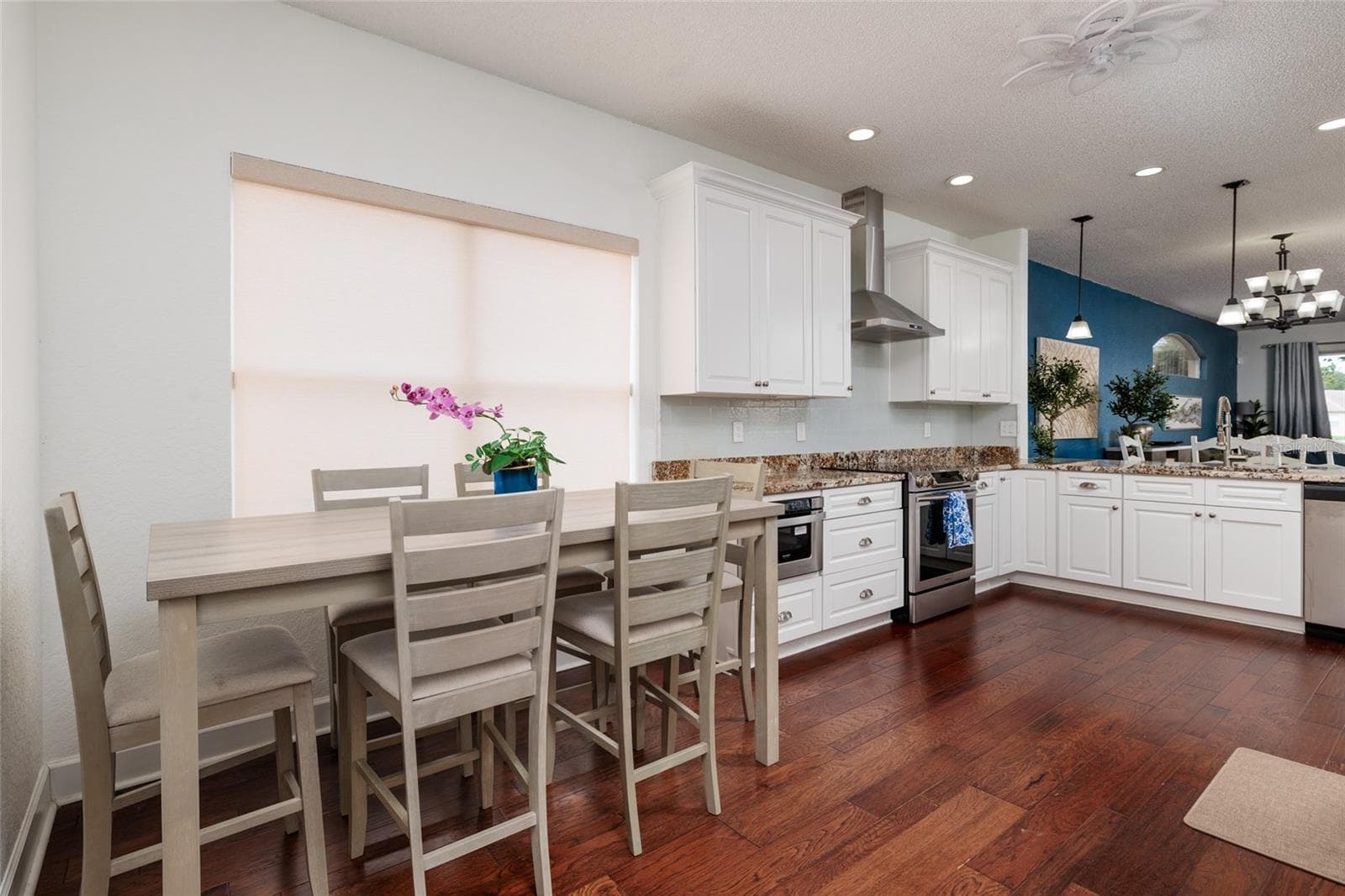 Perfect area for dining or a desk. - 1338 DARTFORD DR, TARPON SPRINGS
