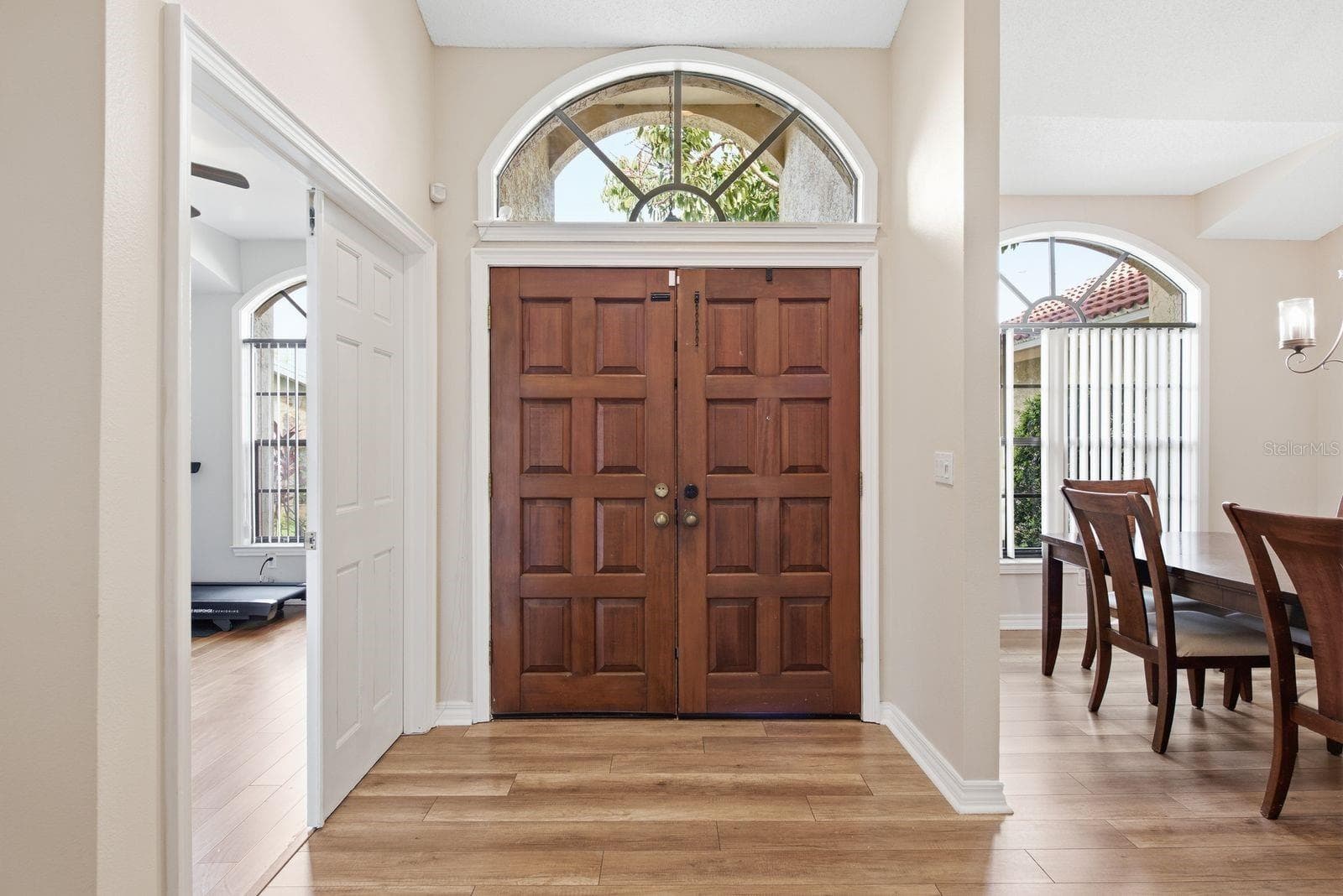 Foyer - 2729 REDFORD CT E, CLEARWATER