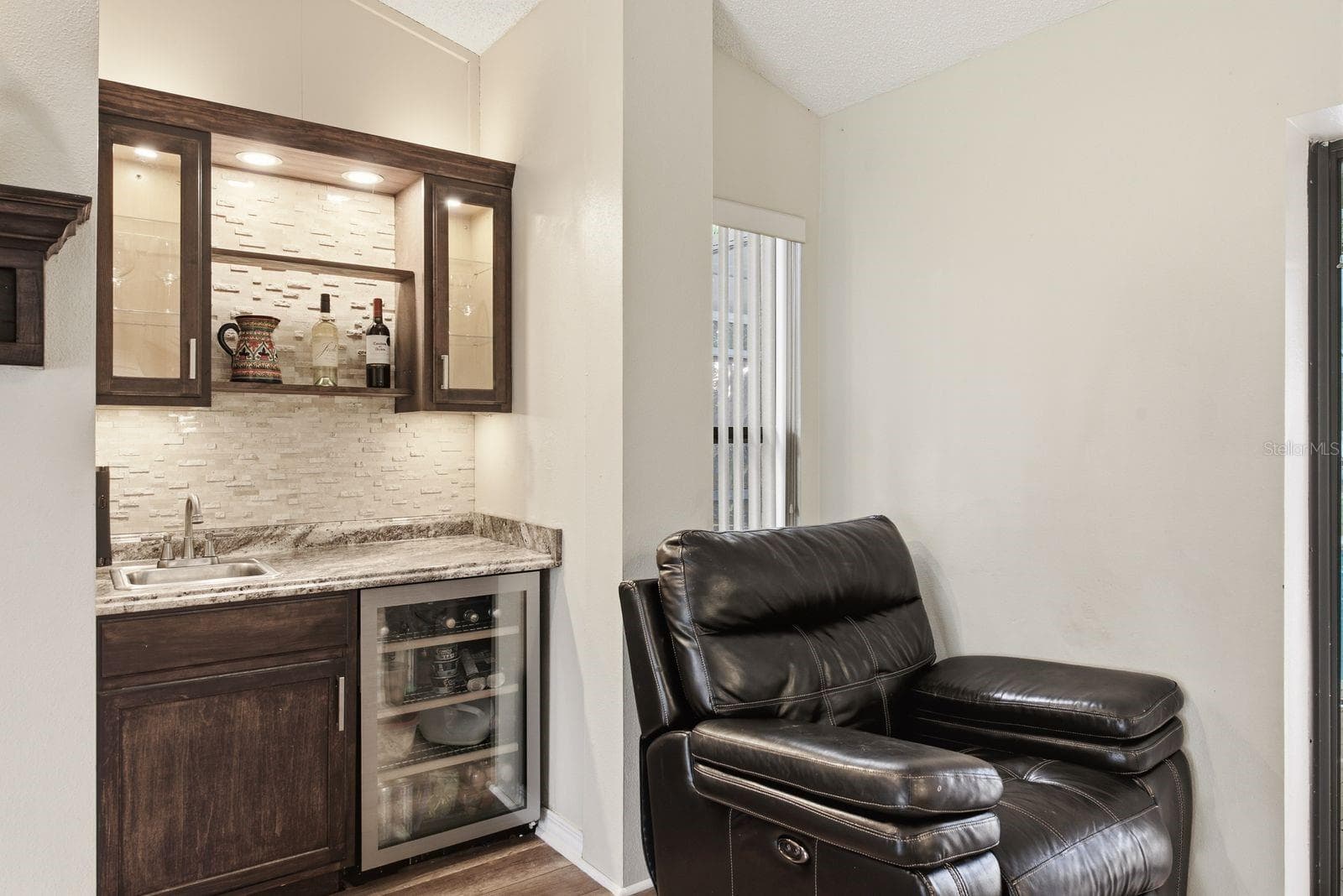 Wet Bar - 2729 REDFORD CT E, CLEARWATER