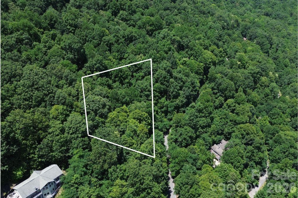 Approximate boundaries - 32 Great Aspen Way, Black Mountain