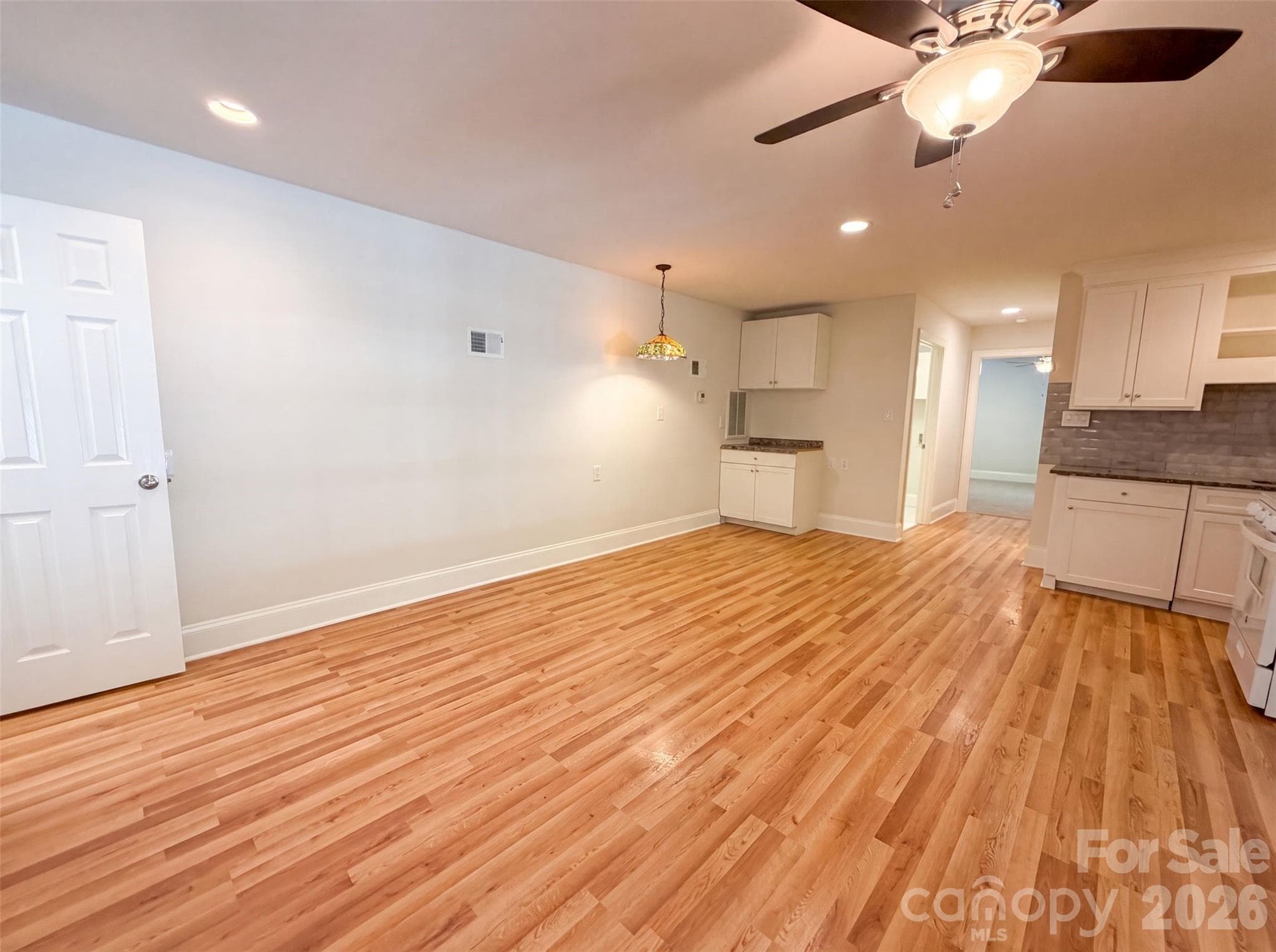 Single Family Residence at 502 Live Oaks Court, Fort Mill, photo 11 of 24