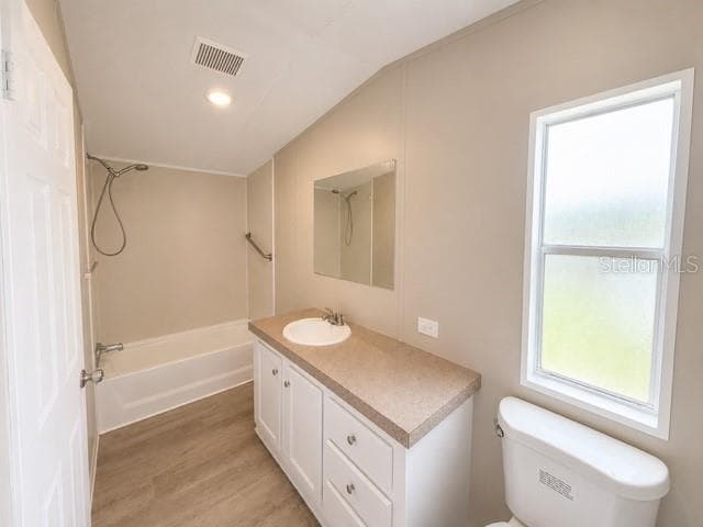 Primary Bathroom - 4640 CALOOSA BLVD, LAKE WALES