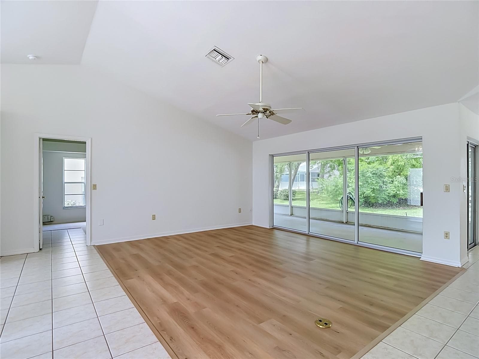 Single Family Residence at 13827 WOODWARD DR, HUDSON, photo 21 of 72