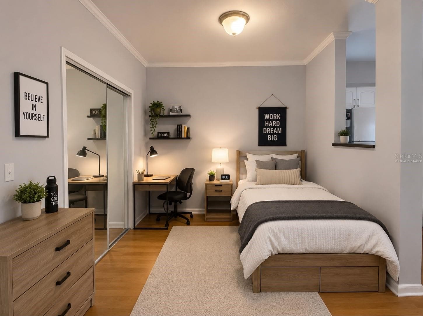 Virtually Staged - - 860 N ORANGE AVE #145, ORLANDO