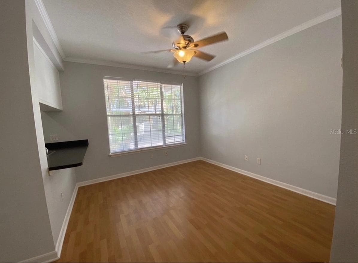 Breakfast Bar / Living Room - 860 N ORANGE AVE #145, ORLANDO