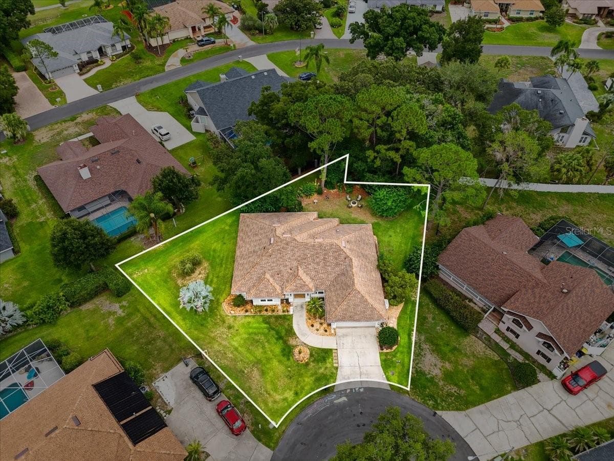Single Family Residence at 3158 BEAUCHAMP CT, WINTER HAVEN, photo 6 of 83