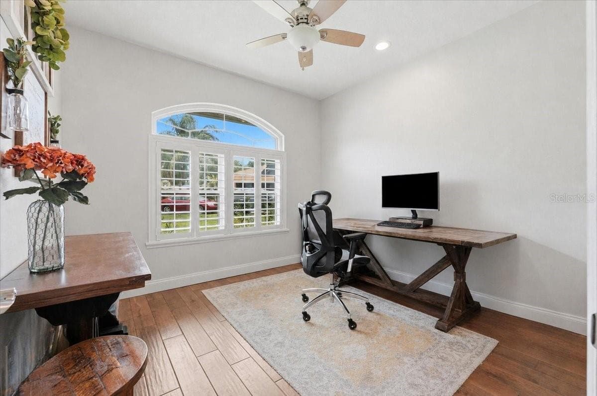 4th BR could be office, nursery or guest room - 3158 BEAUCHAMP CT, WINTER HAVEN