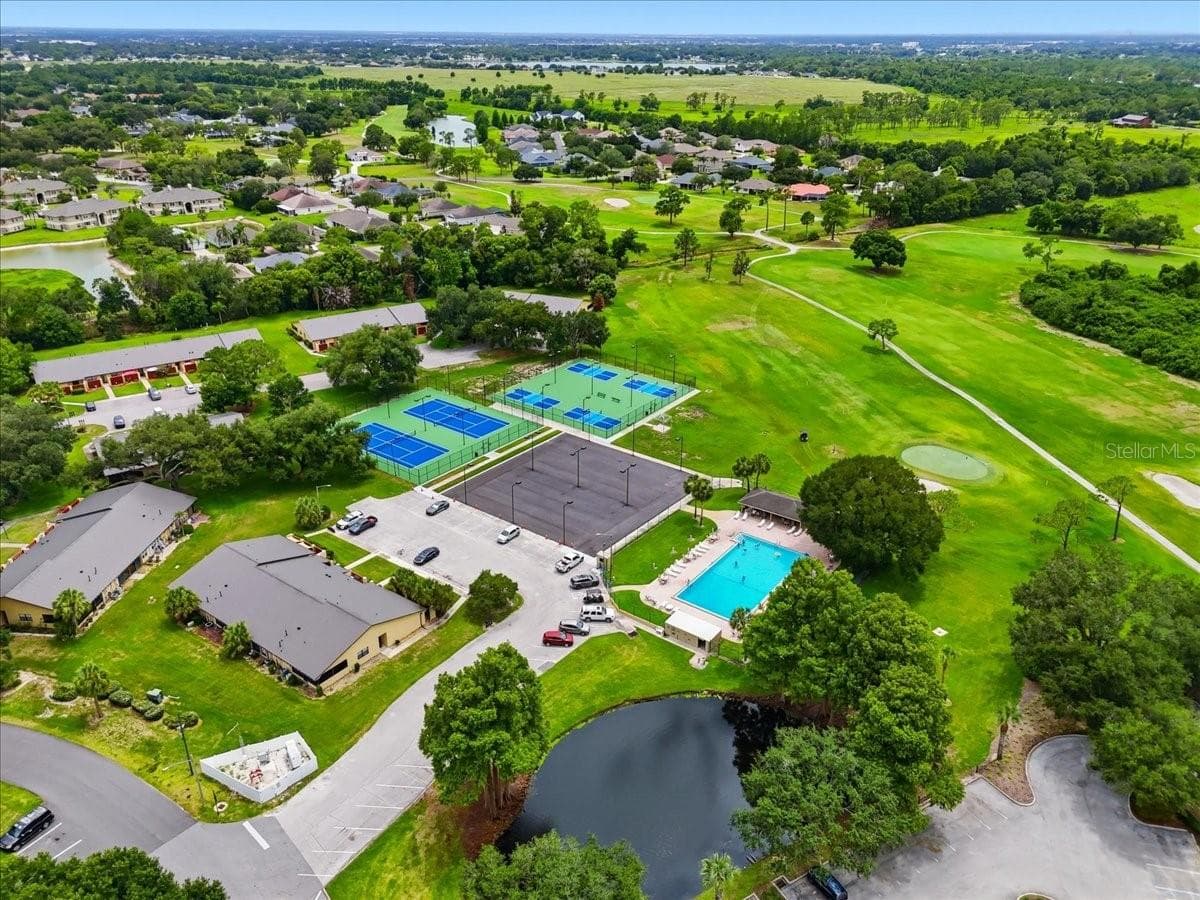 community amenities - 3158 BEAUCHAMP CT, WINTER HAVEN