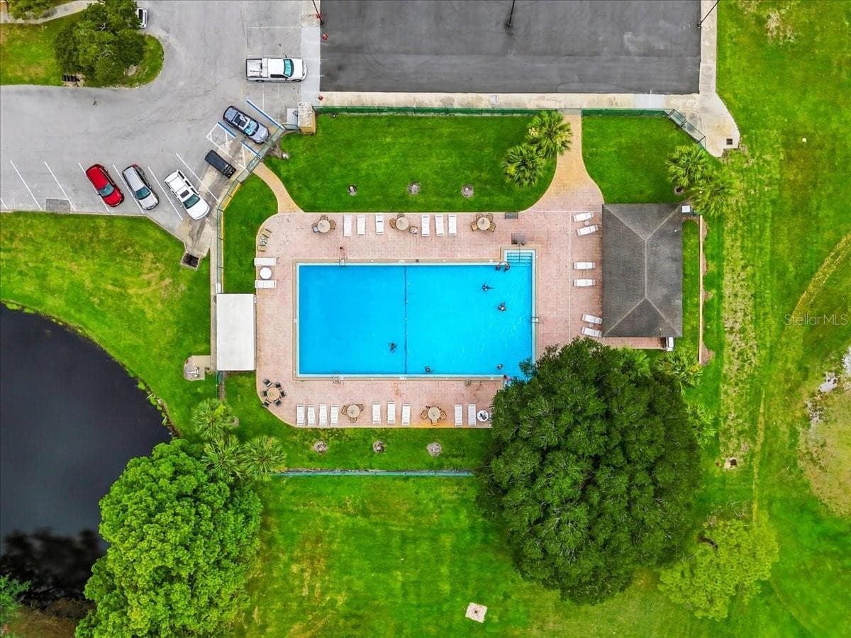 community pool - 3158 BEAUCHAMP CT, WINTER HAVEN